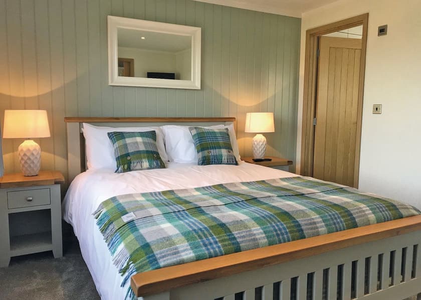 Holly Lodge double room - Florence Springs Luxury Lodge breaks, Tenby, Pembrokeshire, South West Wales