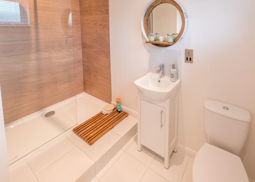 Chestnut Lodge shower room - Florence Springs Luxury Lodges, Tenby, Pembrokeshire, South West Wales